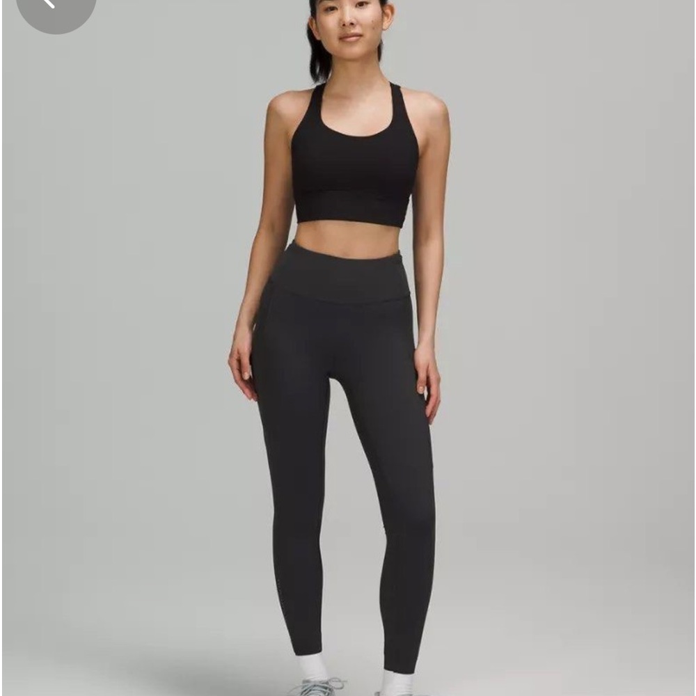 Black Lululemon Size 2 Swift Speed High
Rise Tight 28”